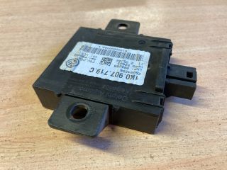 bontott AUDI A3 Riasztó Központ