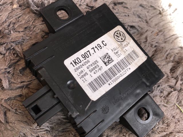 bontott AUDI A3 Riasztó Központ