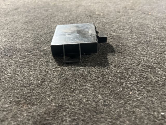 bontott AUDI A3 Riasztó Központ