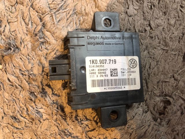 bontott AUDI A3 Riasztó Központ