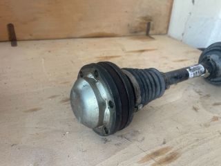 bontott AUDI A3 Bal Féltengely