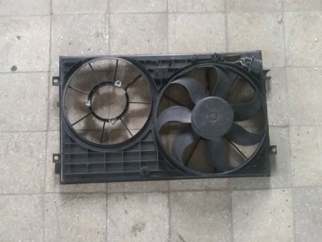 bontott AUDI A3 Hűtőventilátor