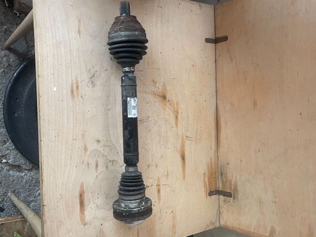 bontott AUDI A3 Jobb Féltengely