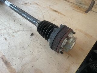 bontott AUDI A3 Jobb hátsó Féltengely