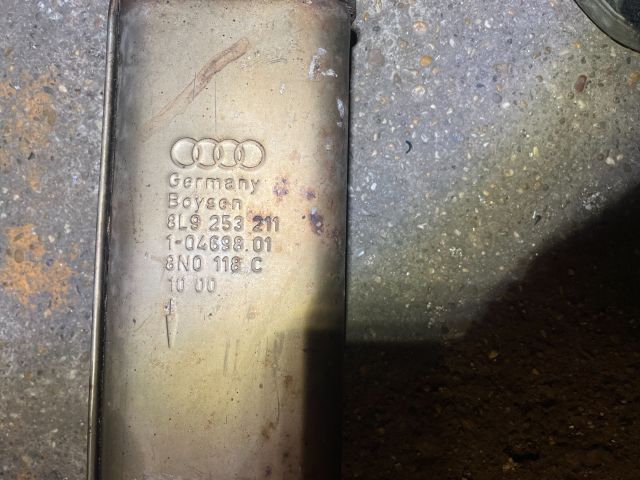 bontott AUDI A3 Komplett Kipufogó Rendszer