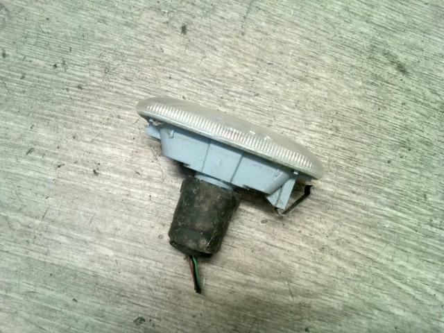 bontott AUDI A3 Sárvédő Irányjelző (Pozíciófüggetlen)