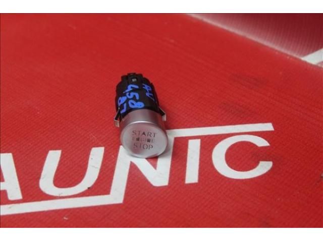 bontott AUDI A3 Start / Stop Indító Gomb