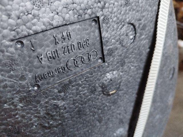 bontott AUDI A3 Szerszámkészlet