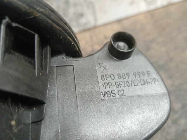 bontott AUDI A3 Tankajtó