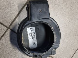 bontott AUDI A3 Tankajtó