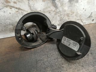 bontott AUDI A3 Tankajtó