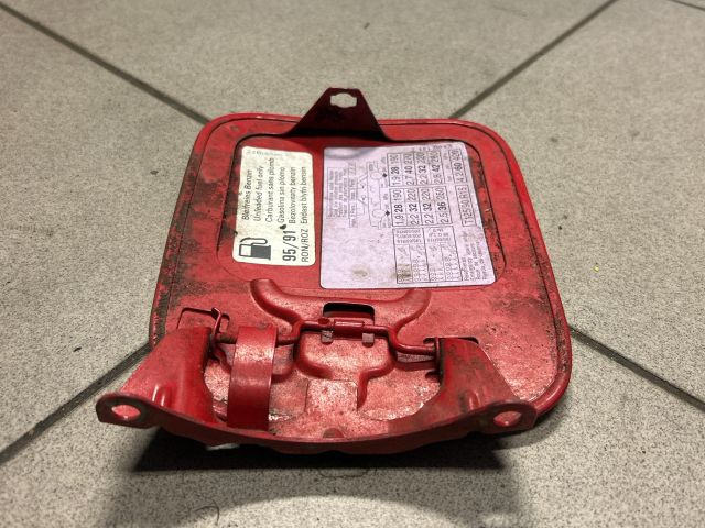 bontott AUDI A3 Tankajtó