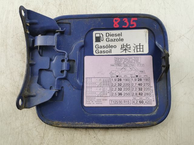 bontott AUDI A3 Tankajtó