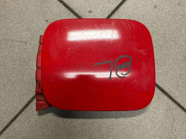 bontott AUDI A3 Tankajtó