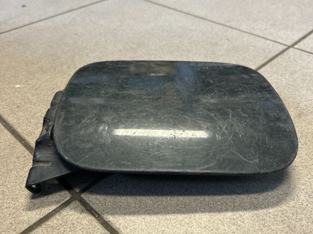 bontott AUDI A3 Tankajtó