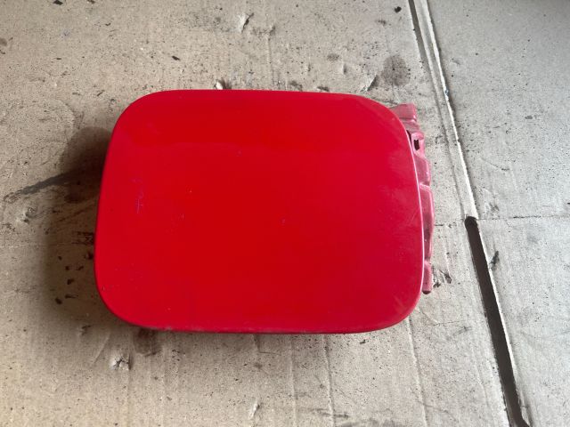 bontott AUDI A3 Tankajtó