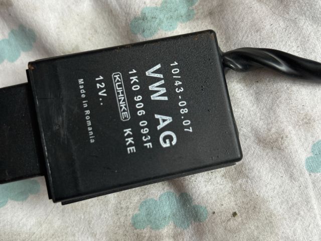 bontott AUDI A3 Üzemanyag Befecskendező Vezérlő