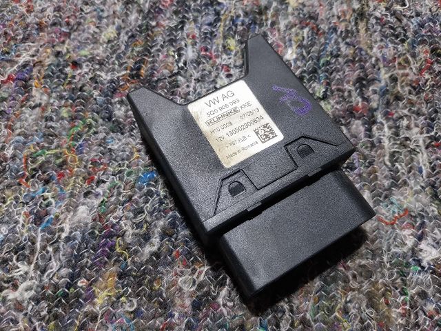 bontott AUDI A3 Üzemanyag Befecskendező Vezérlő