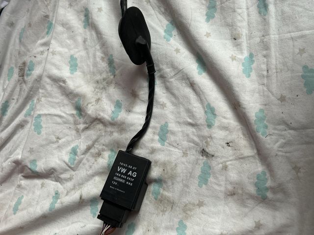 bontott AUDI A3 Üzemanyag Befecskendező Vezérlő