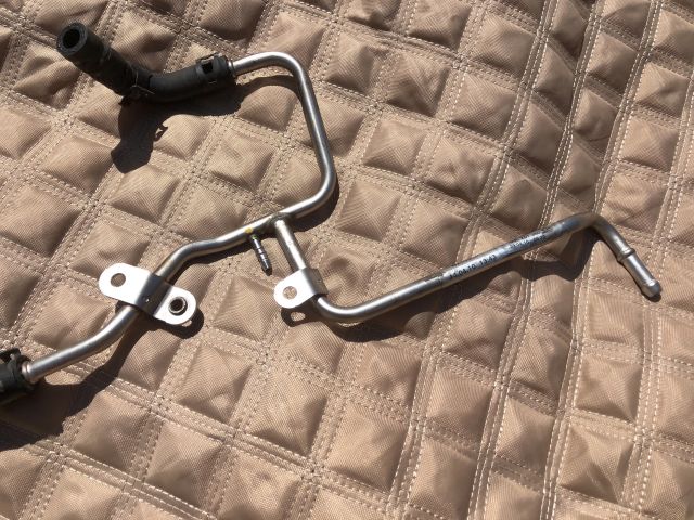 bontott AUDI A3 Üzemanyagcső