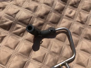 bontott AUDI A3 Üzemanyagcső