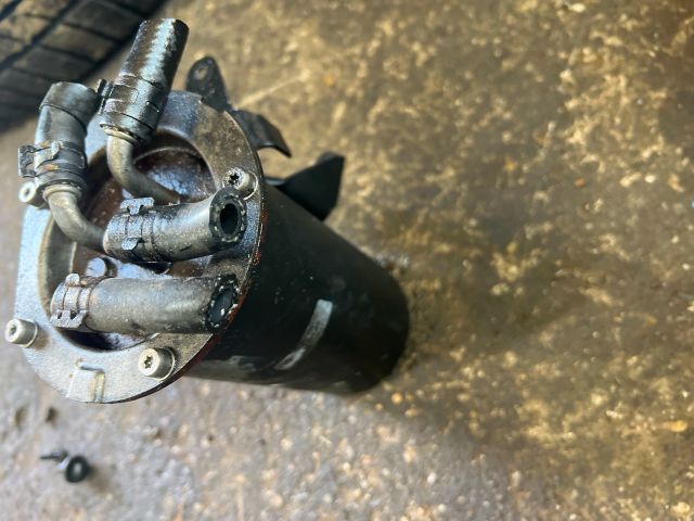 bontott AUDI A3 Üzemanyagszűrő Ház