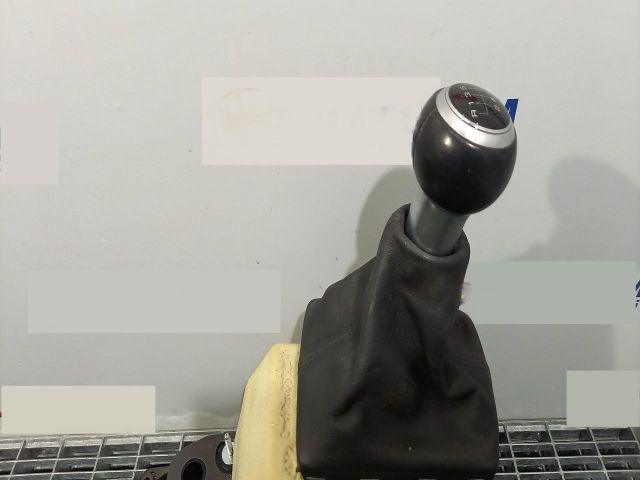 bontott AUDI A3 Váltógomb