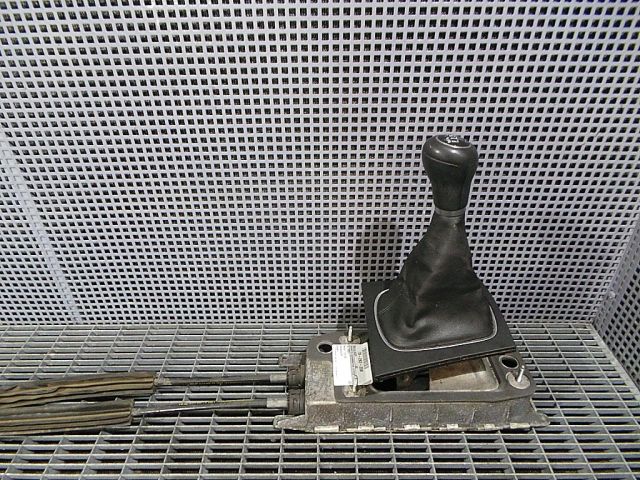 bontott AUDI A3 Váltógomb