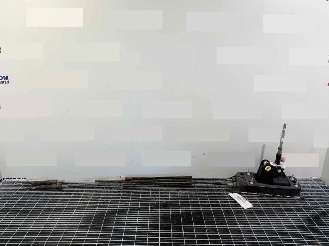 bontott AUDI A3 Váltógomb