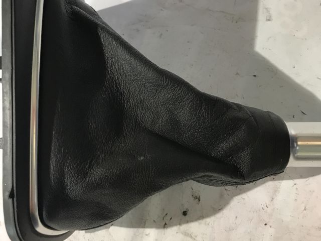 bontott AUDI A3 Váltószoknya