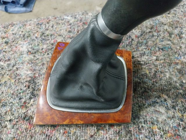 bontott AUDI A3 Váltószoknya