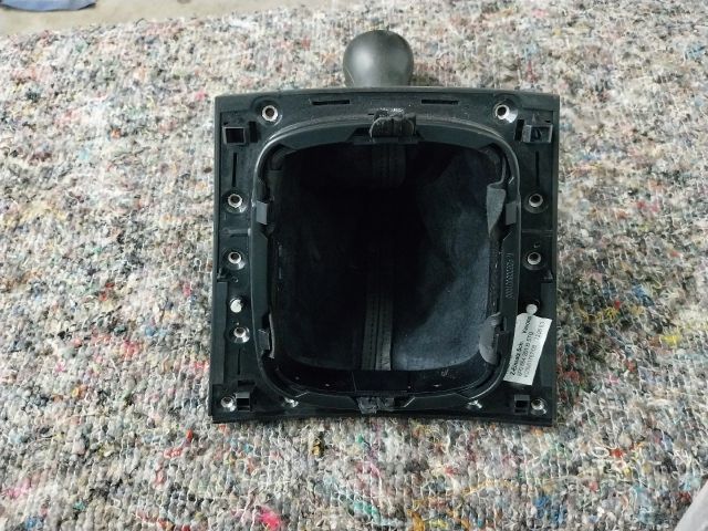 bontott AUDI A3 Váltószoknya