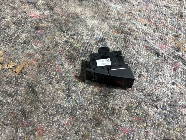 bontott AUDI A3 Vészvillogó Kapcsoló