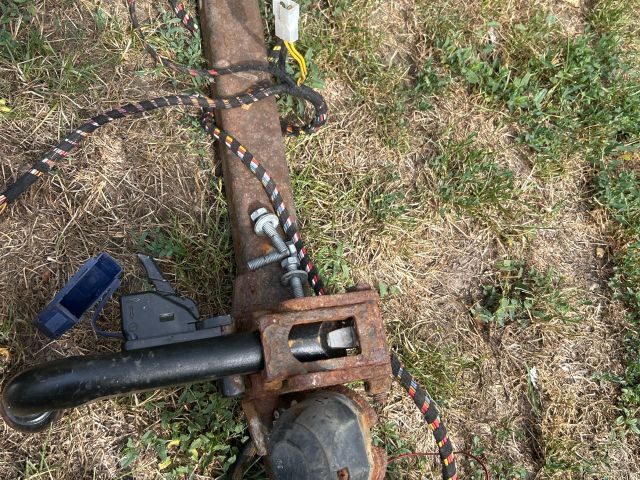 bontott AUDI A3 Vonóhorog