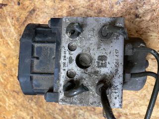 bontott AUDI A4 B5 ABS Kocka