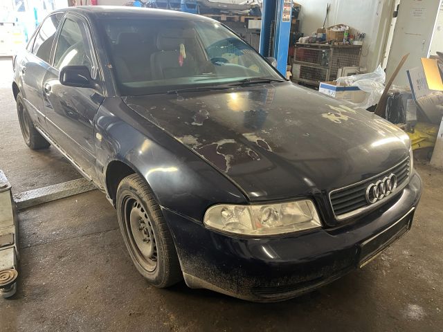 bontott AUDI A4 B5 ABS Kocka