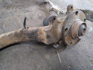 bontott AUDI A4 B5 Bal első Csonkállvány Kerékaggyal