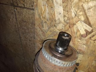 bontott AUDI A4 B5 Bal Féltengely