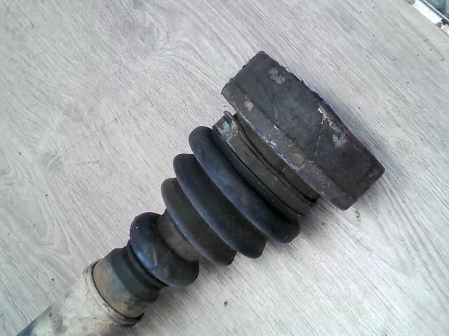 bontott AUDI A4 B5 Bal Féltengely