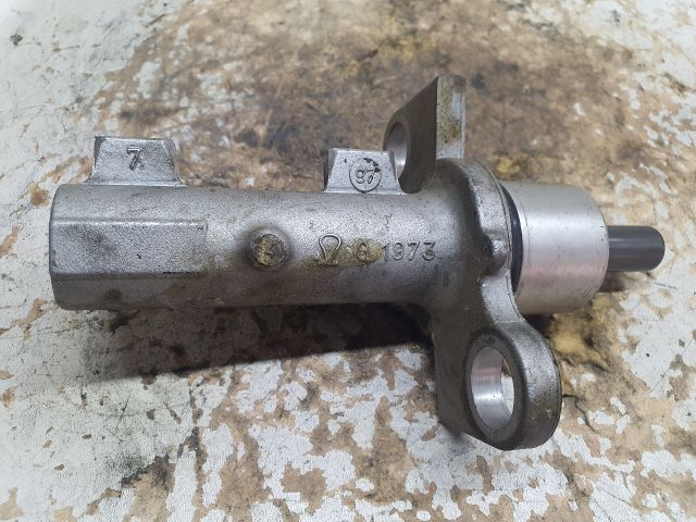 bontott AUDI A4 B5 Főfékhenger