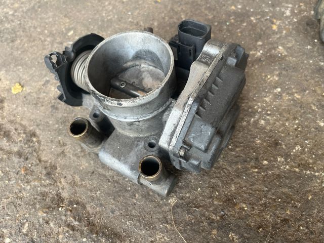 bontott AUDI A4 B5 Fojtószelep (Elektromos)