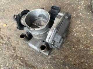 bontott AUDI A4 B5 Fojtószelep (Elektromos)