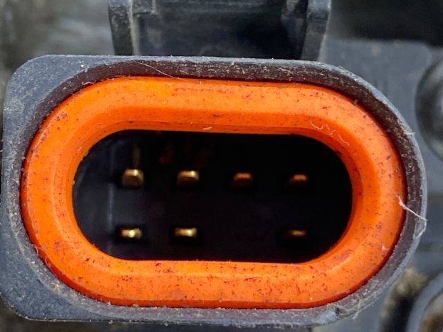 bontott AUDI A4 B5 Fojtószelep (Mechanikus)