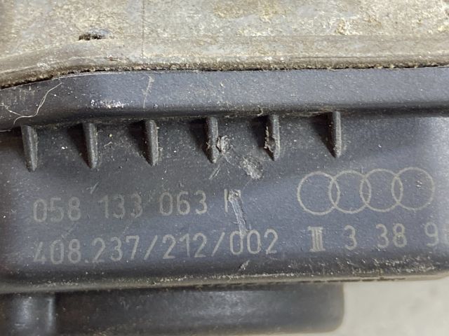 bontott AUDI A4 B5 Fojtószelep (Mechanikus)