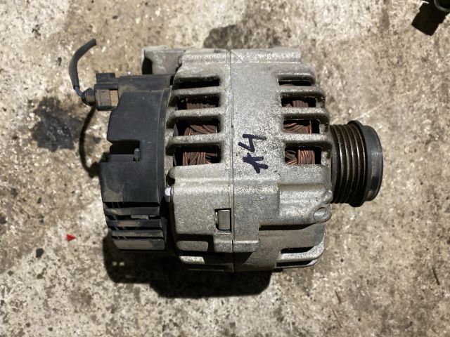 bontott AUDI A4 B5 Generátor