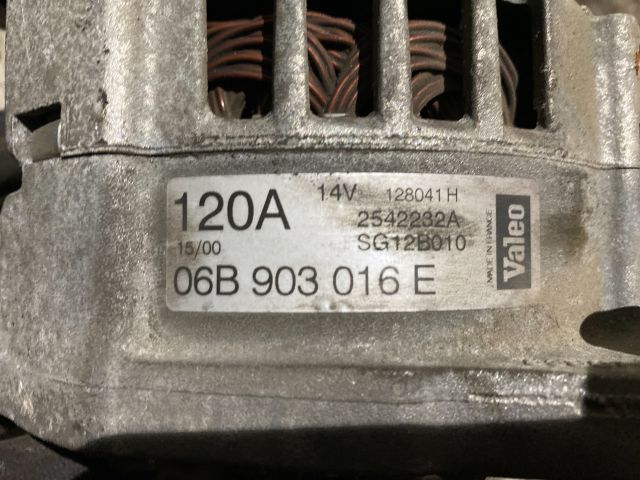 bontott AUDI A4 B5 Generátor