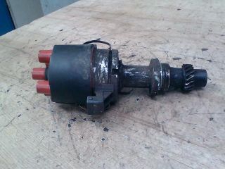 bontott AUDI A4 B5 Gyújtáselosztó