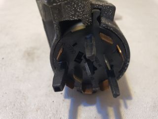 bontott AUDI A4 B5 Gyújtáskapcsoló Házzal