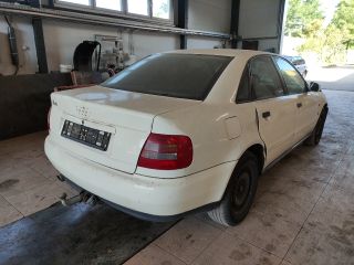 bontott AUDI A4 B5 Hátsó Híd (Tárcsafékes)