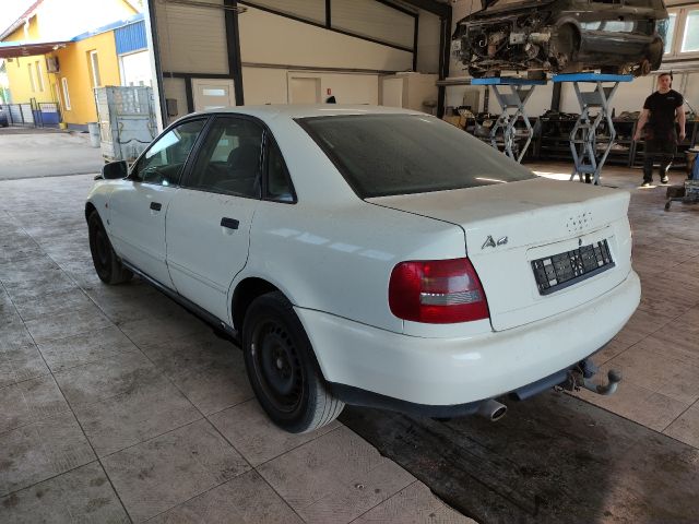 bontott AUDI A4 B5 Hátsó Híd (Tárcsafékes)